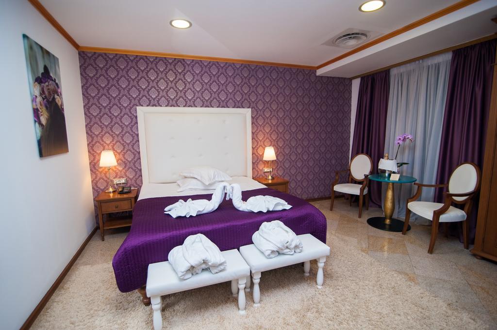 Dbh Bucharest Hotel Ngoại thất bức ảnh