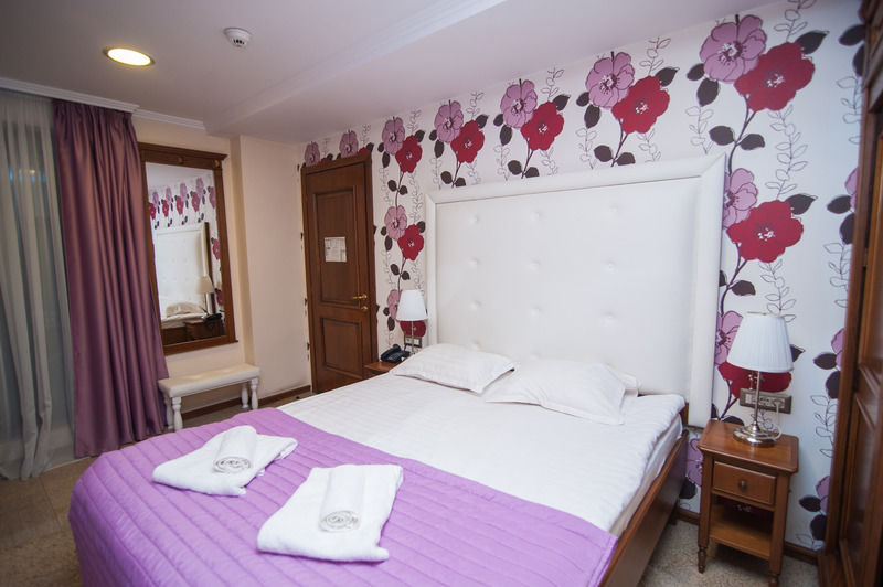 Dbh Bucharest Hotel Ngoại thất bức ảnh