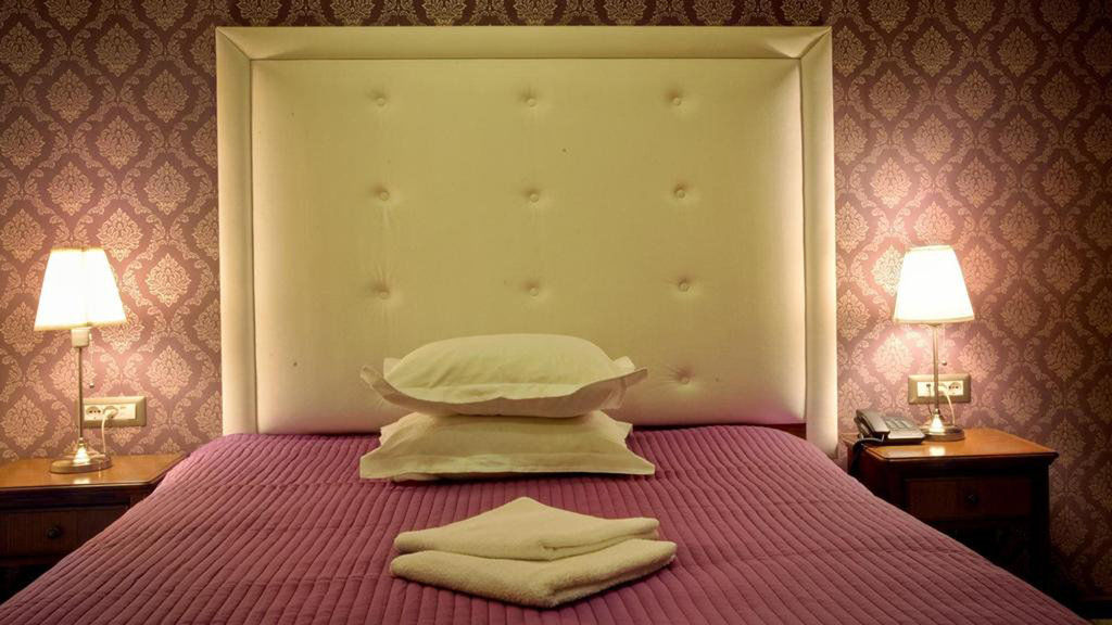 Dbh Bucharest Hotel Ngoại thất bức ảnh