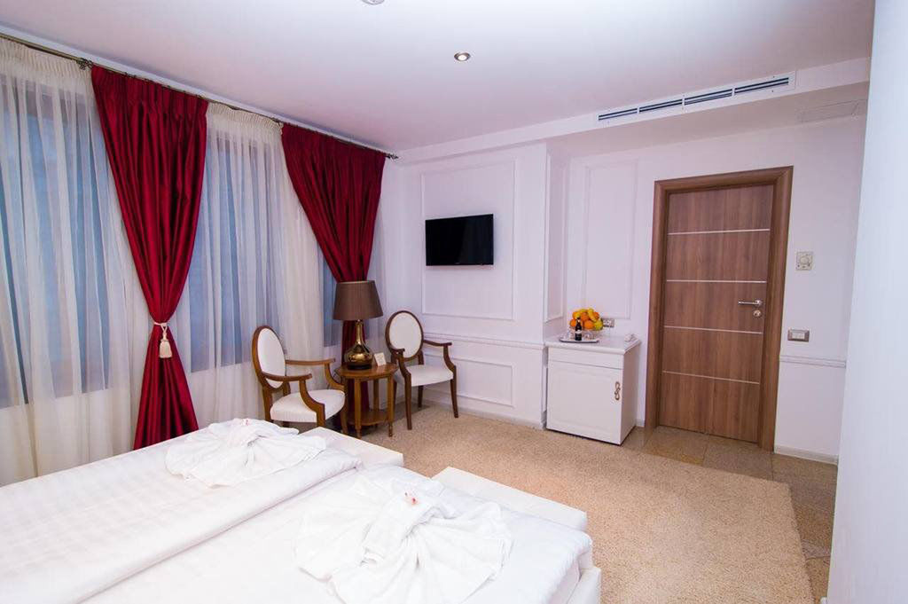 Dbh Bucharest Hotel Ngoại thất bức ảnh
