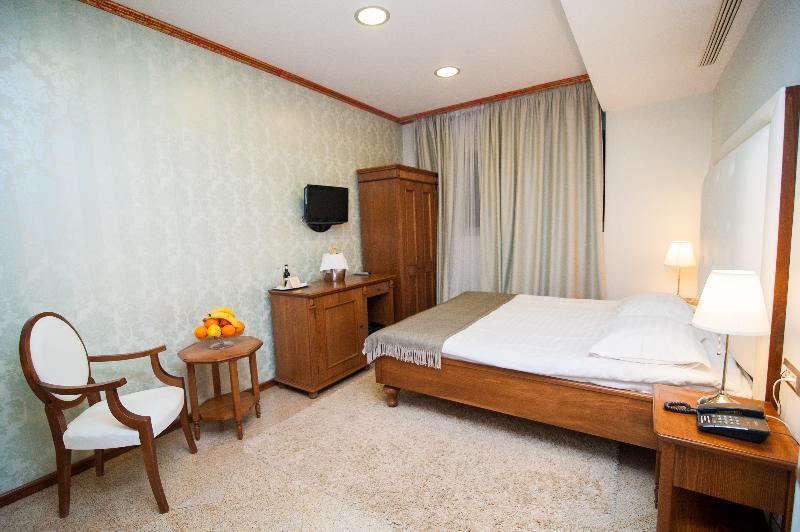 Dbh Bucharest Hotel Ngoại thất bức ảnh