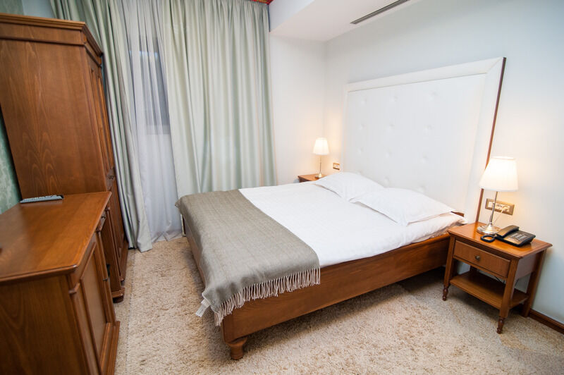 Dbh Bucharest Hotel Ngoại thất bức ảnh
